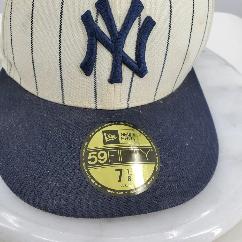 New Era 59FIFTY New York Yankees Pinstripe Fitted Hat 1996 World Series 7 1/8